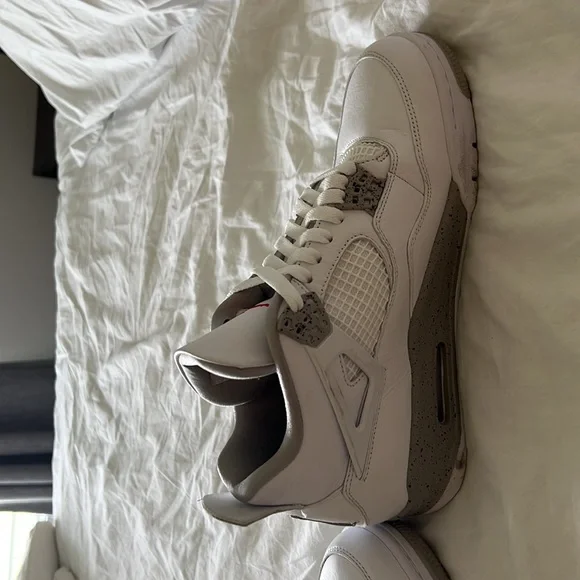 Jordan 4 White Oreo